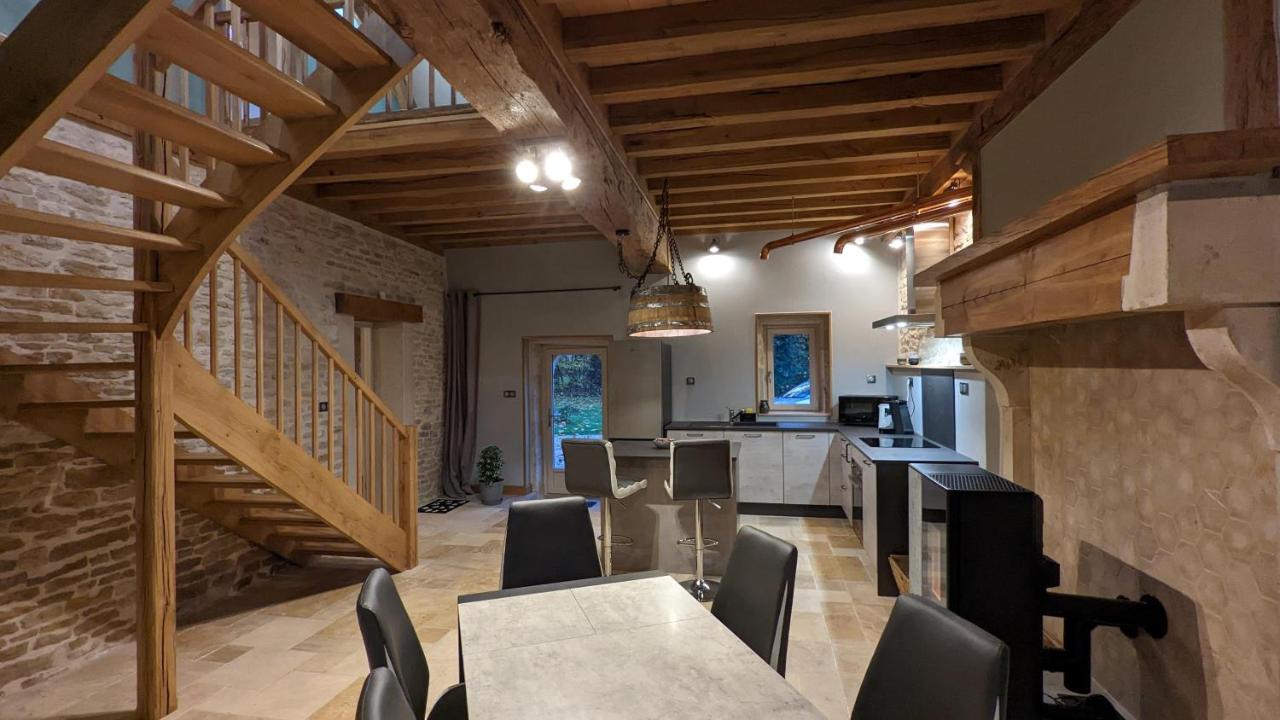 La Ferme Du Chateau Beire-le-Châtel Exterior foto